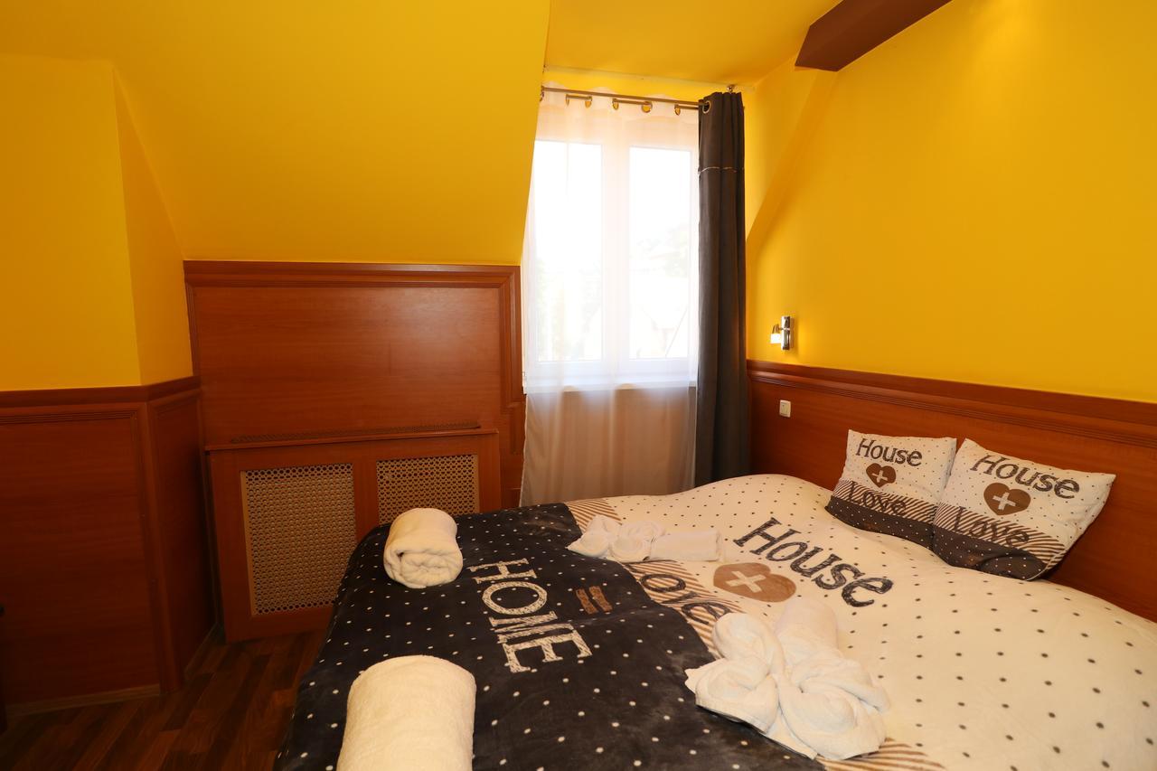 Bed and Breakfast Szekelykert Panzio Мишкольц Экстерьер фото