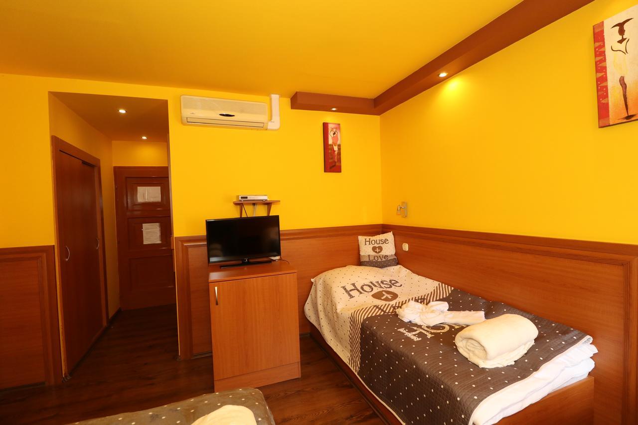 Bed and Breakfast Szekelykert Panzio Мишкольц Экстерьер фото