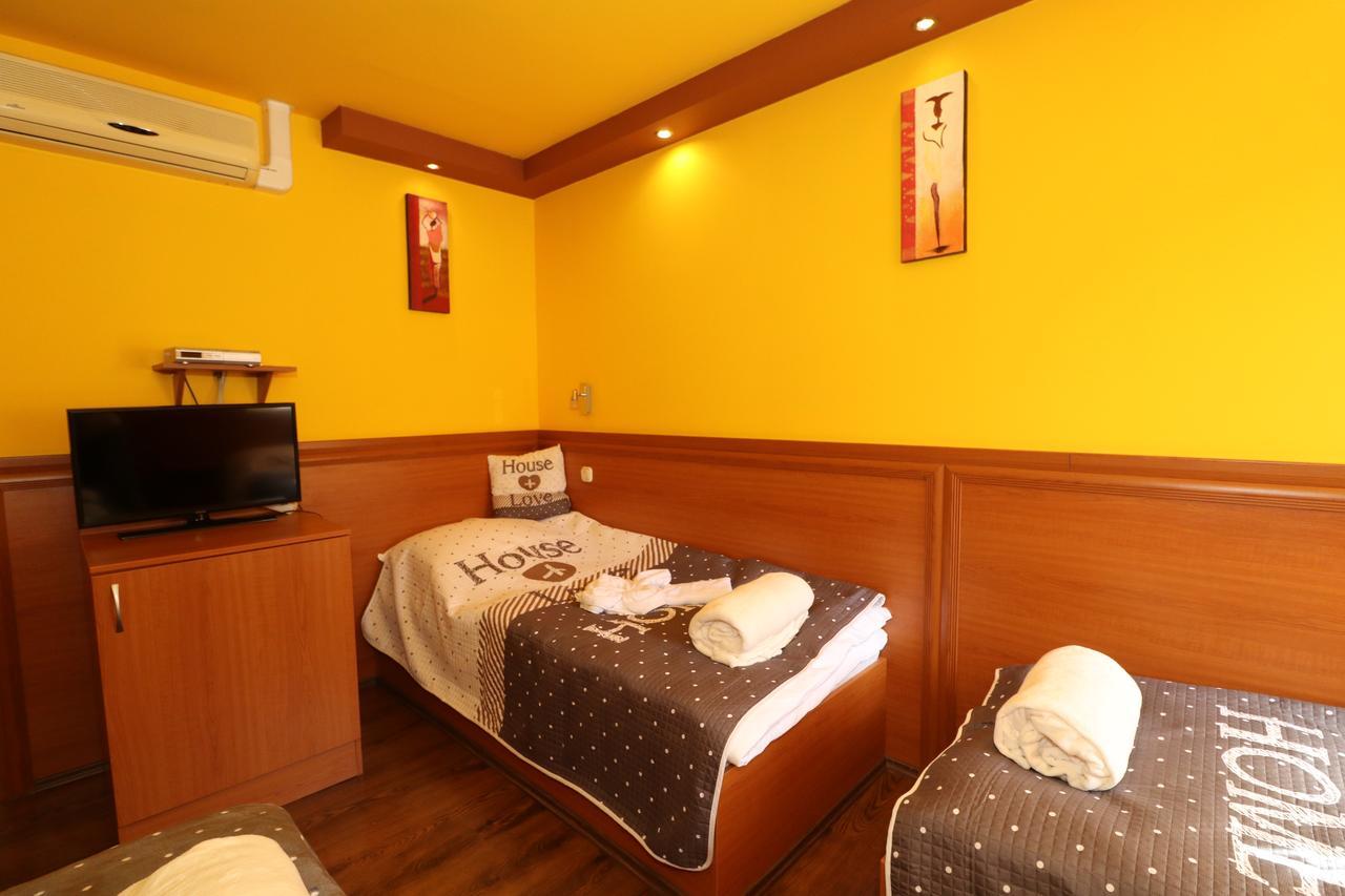 Bed and Breakfast Szekelykert Panzio Мишкольц Экстерьер фото