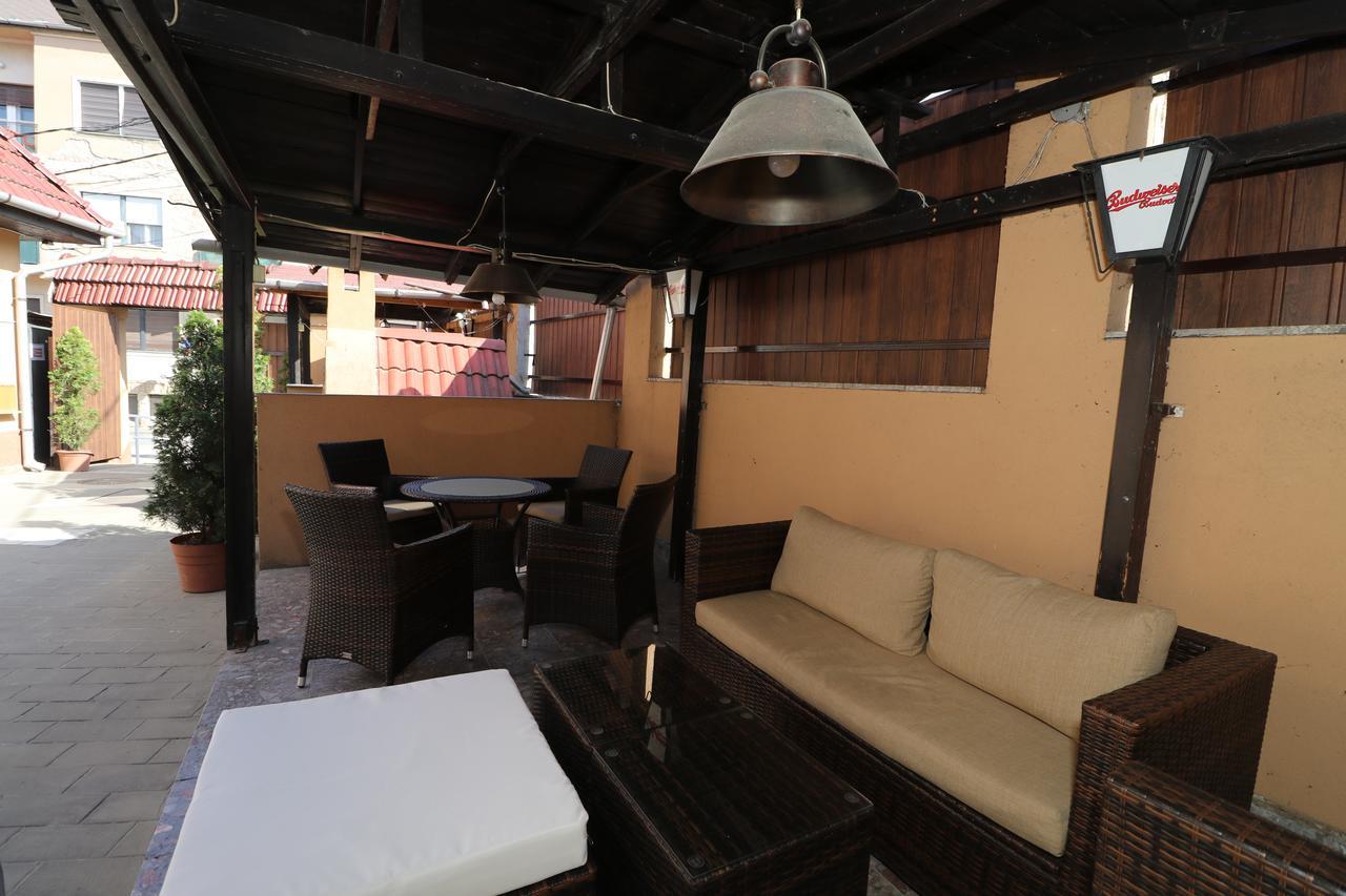 Bed and Breakfast Szekelykert Panzio Мишкольц Экстерьер фото