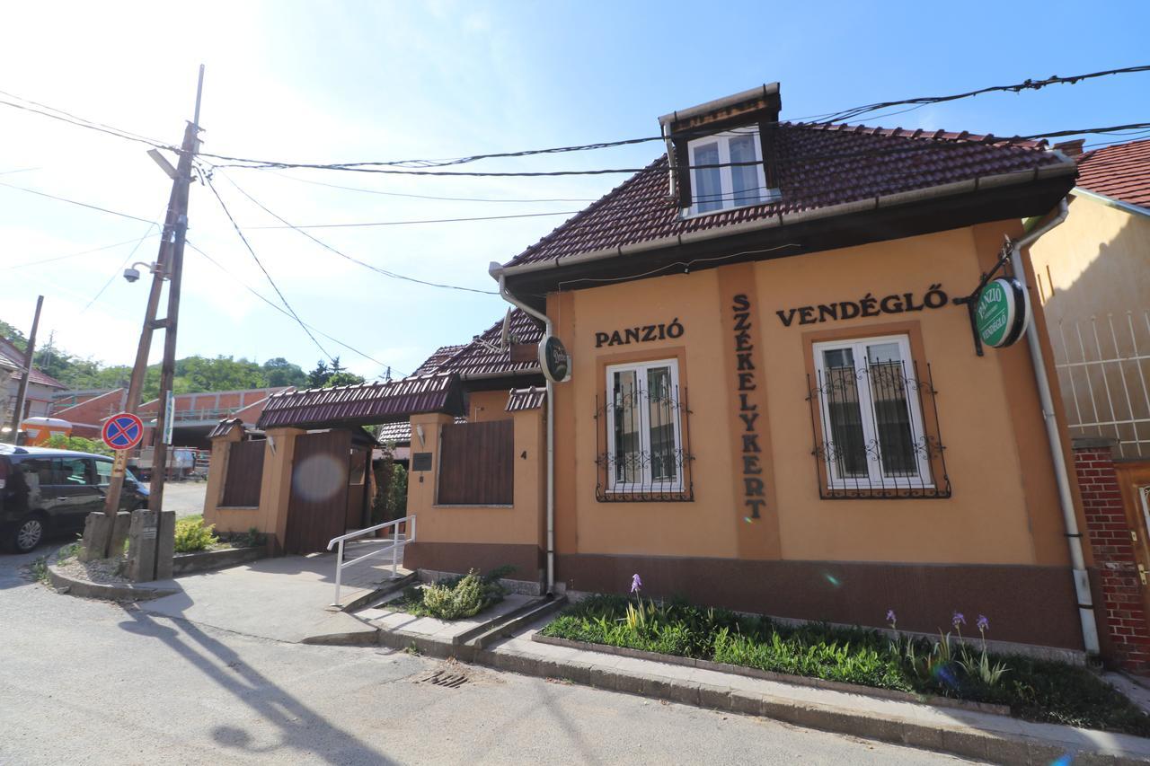 Bed and Breakfast Szekelykert Panzio Мишкольц Экстерьер фото