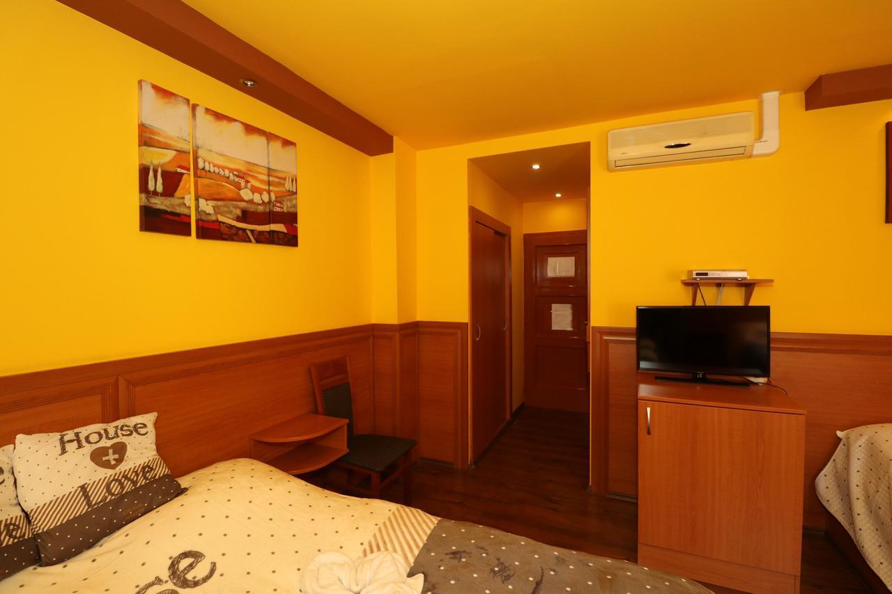 Bed and Breakfast Szekelykert Panzio Мишкольц Экстерьер фото