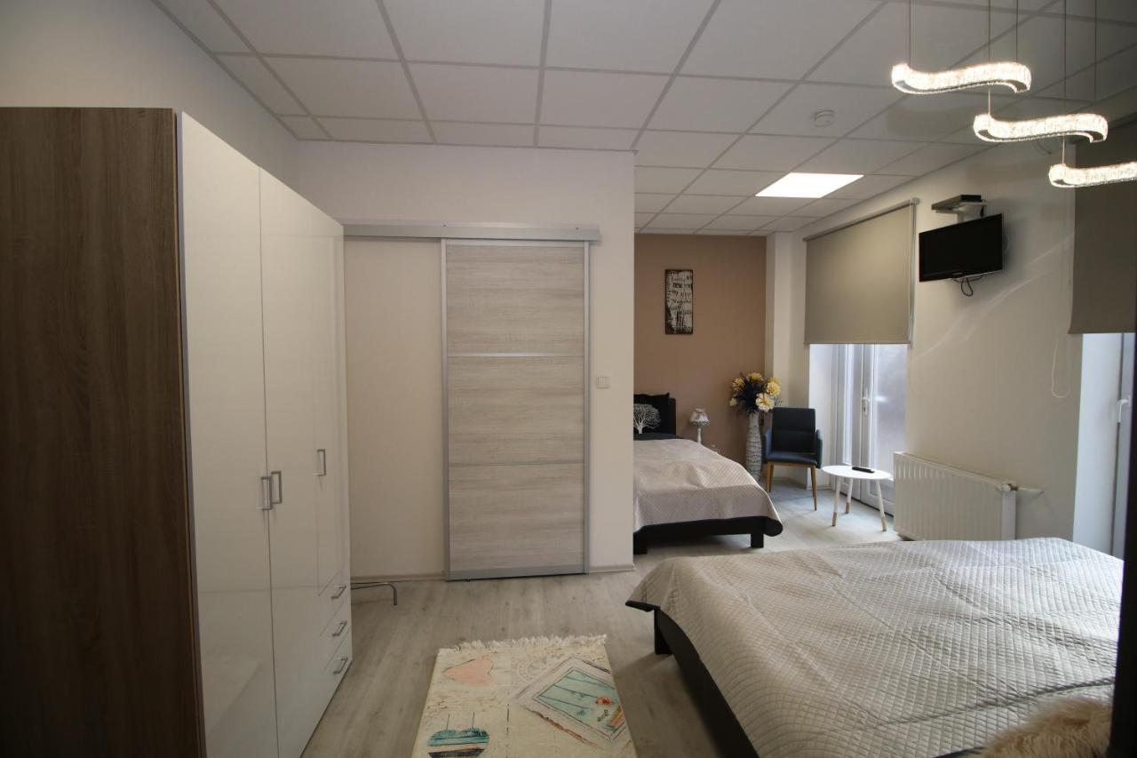 Bed and Breakfast Szekelykert Panzio Мишкольц Экстерьер фото
