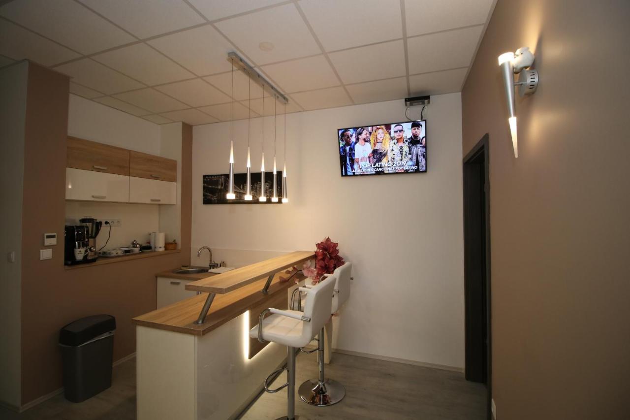 Bed and Breakfast Szekelykert Panzio Мишкольц Экстерьер фото